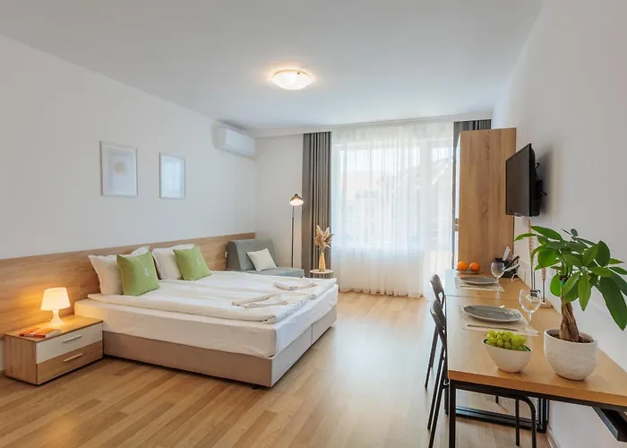 شقة Flora Sarafovo *